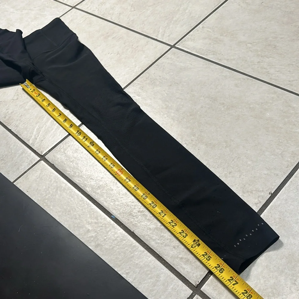 Lululemon Zoned In Tight Black‎